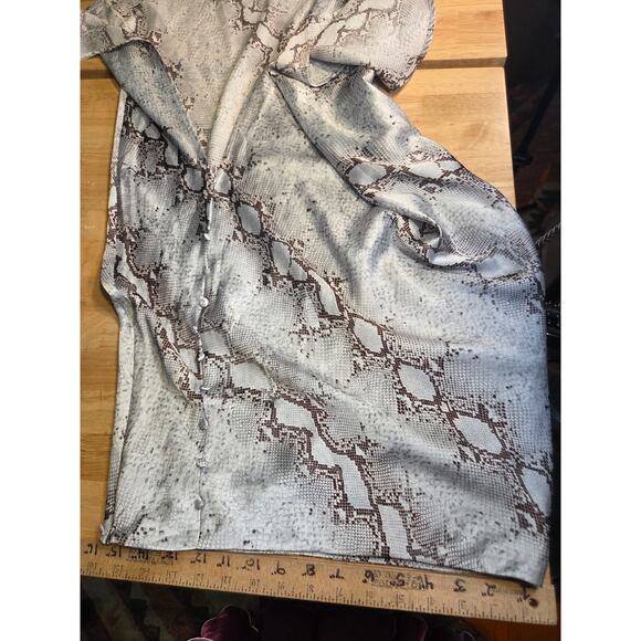 TCEC Snake Print Satin Hi-Lo Bias Cut Skirt Y2k 2000's Large Side Zip Button - Picture 9 of 12